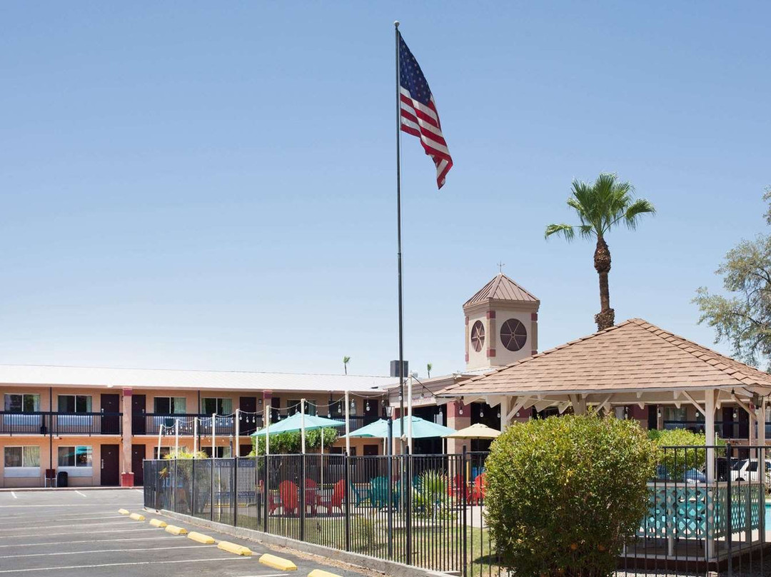 Howard Johnson by Wyndham Yuma主图