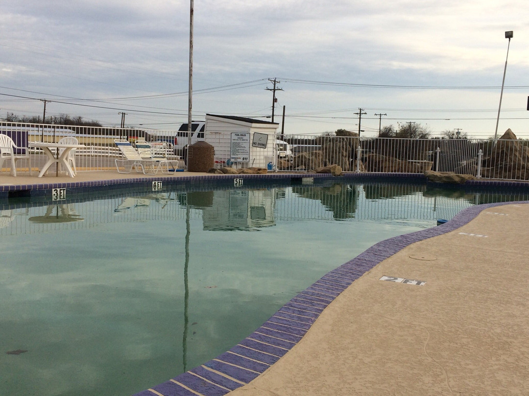 Relax Inn Mineral Wells