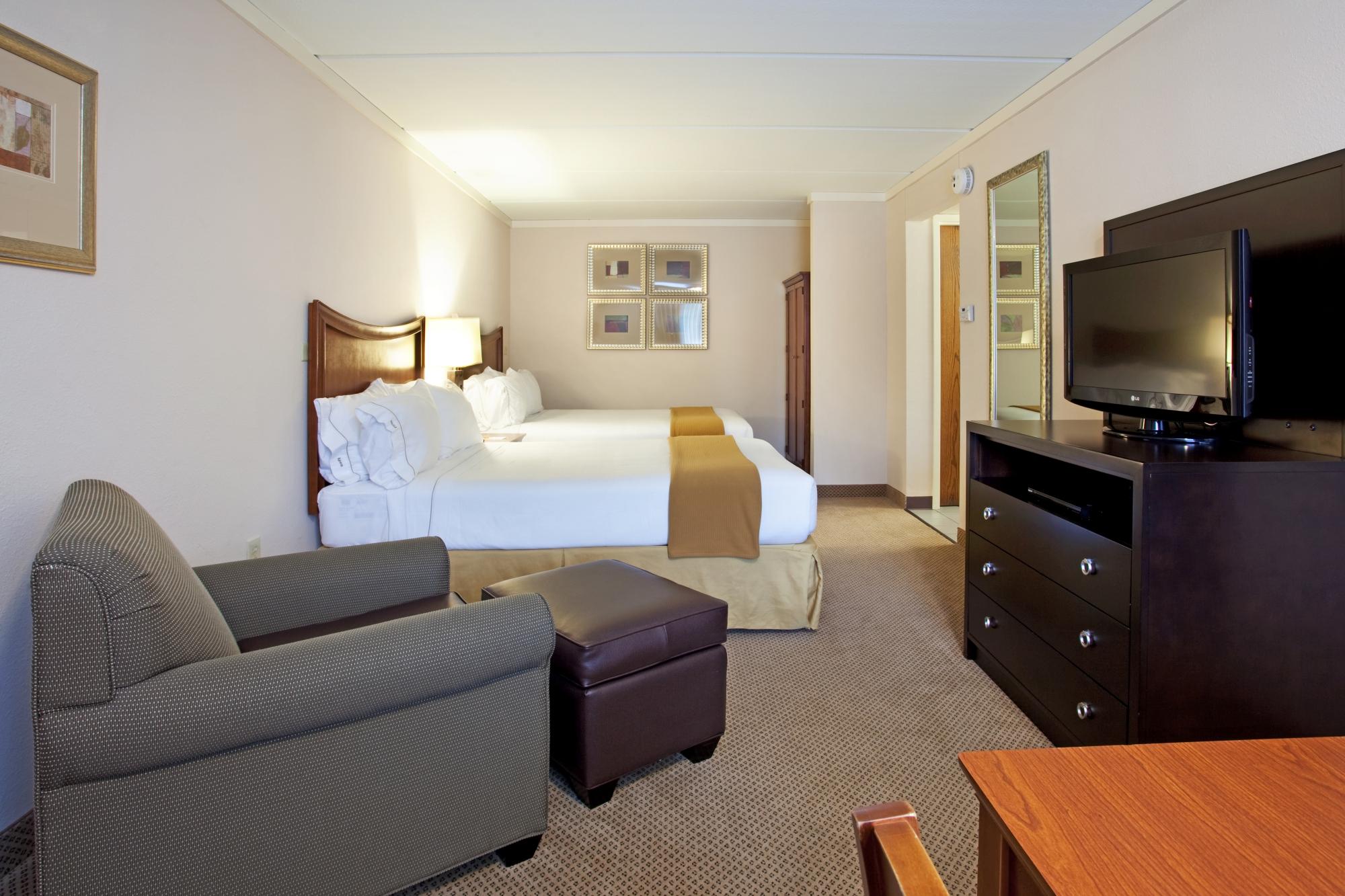 Holiday Inn Express Magnolia House & Cypress Inn-客卧