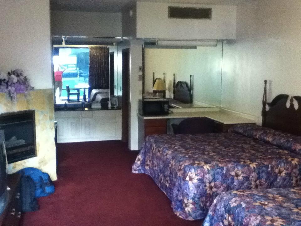 Alpike Inn & Suites-客卧