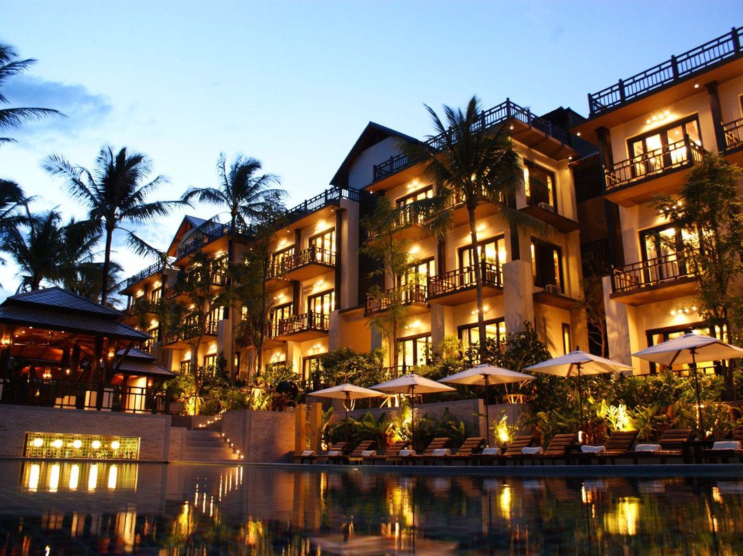 凯里卡延华贵泳池别墅