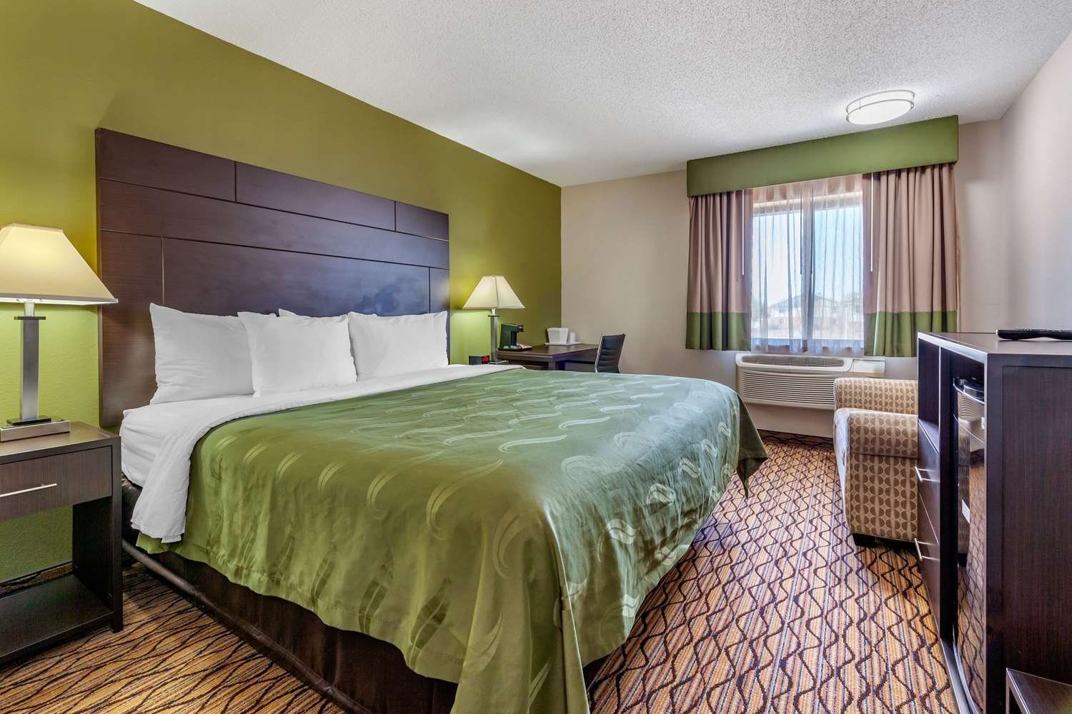 Quality Inn-官方