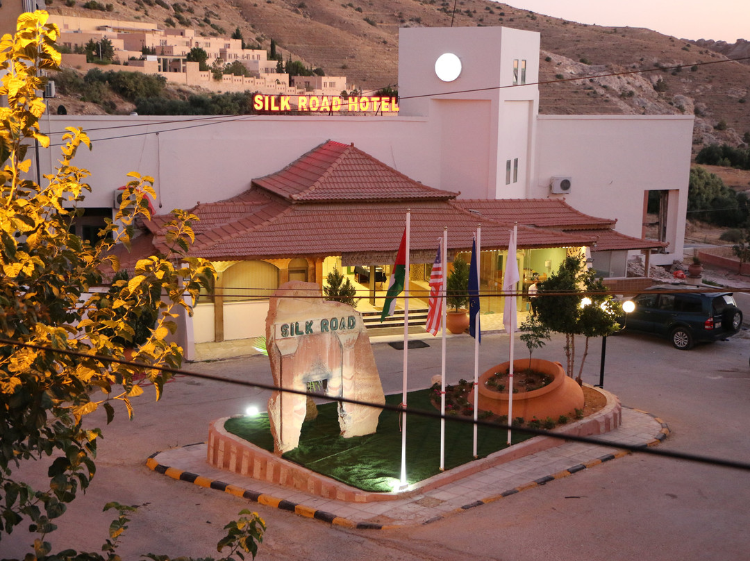 Silk Road Hotel