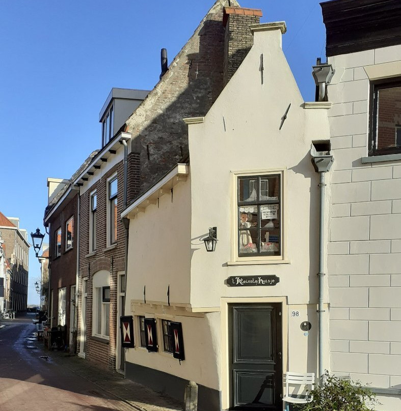 Kleinste Huisje Kampen-坎彭必去景点