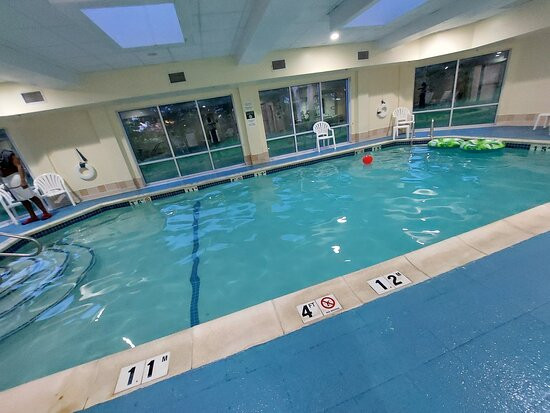 Comfort Inn & Suites主图