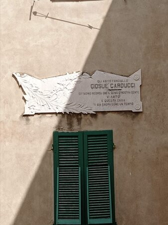 Casa Carducci-卡斯塔涅托卡杜奇必去景点