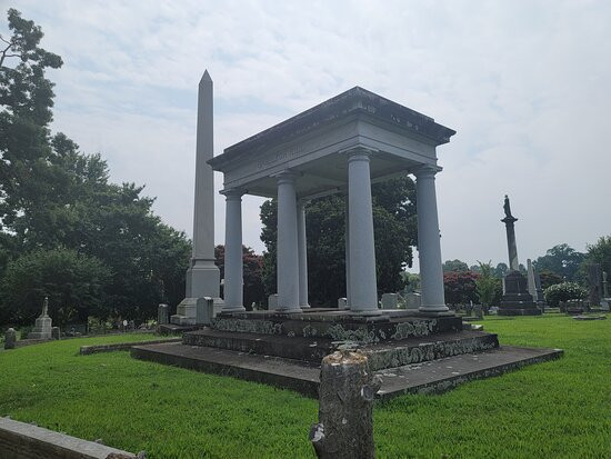 Elmwood Cemetery-孟菲斯必去景点