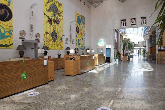 Holiday Inn Suites Kuwait Salmiya By IHG-浴室