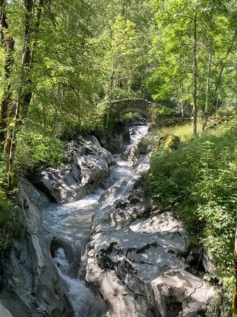 Les Oulles du Diable景点图片