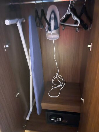 Holiday Inn Express Kansas City - at the Legends by IHG主图