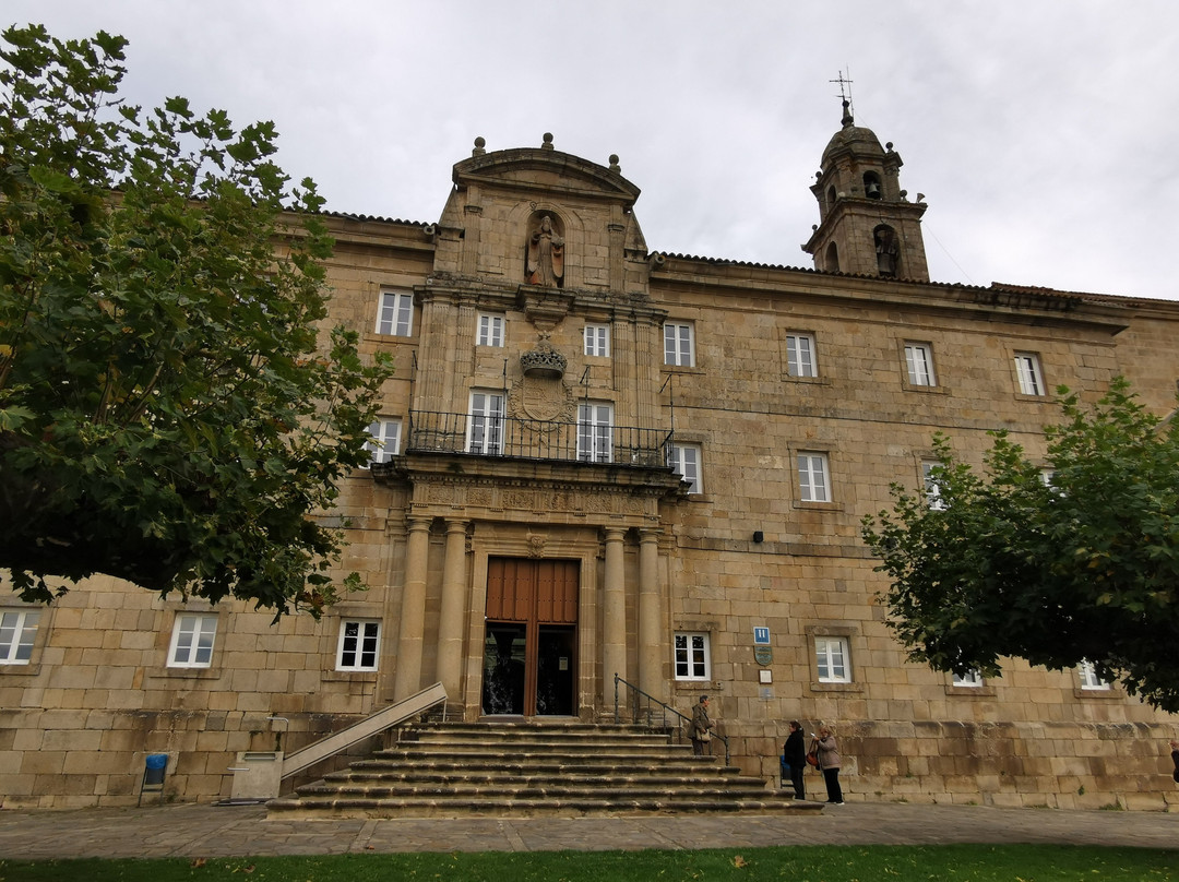 Monasterio De San Vicente Do Pino景点图片