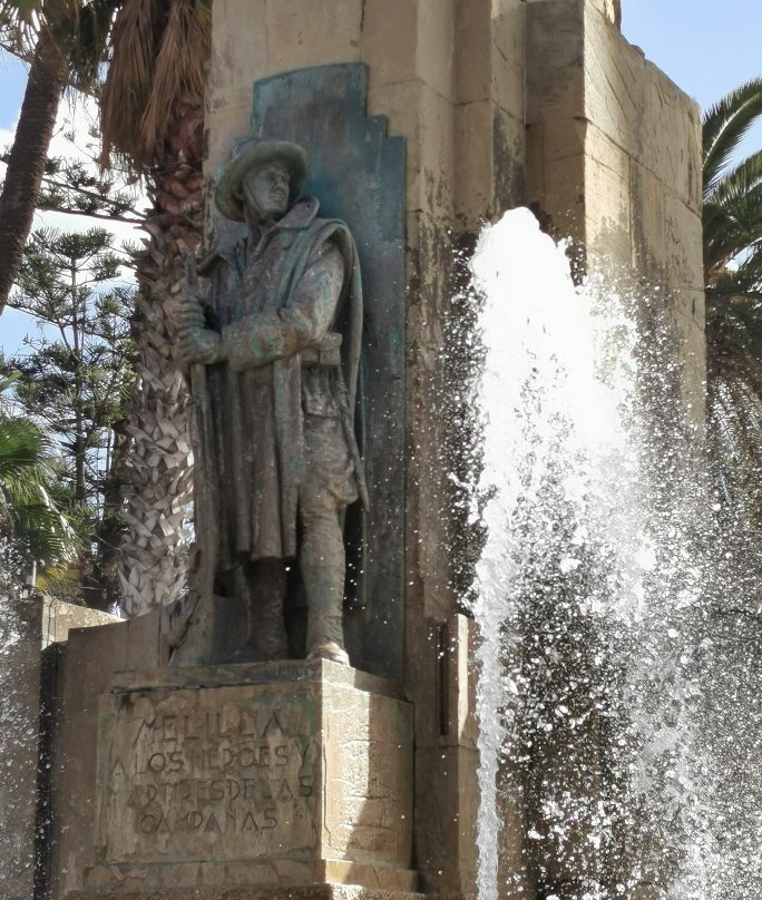 Monumento al Ejercito de Africa-梅利利亚必去景点