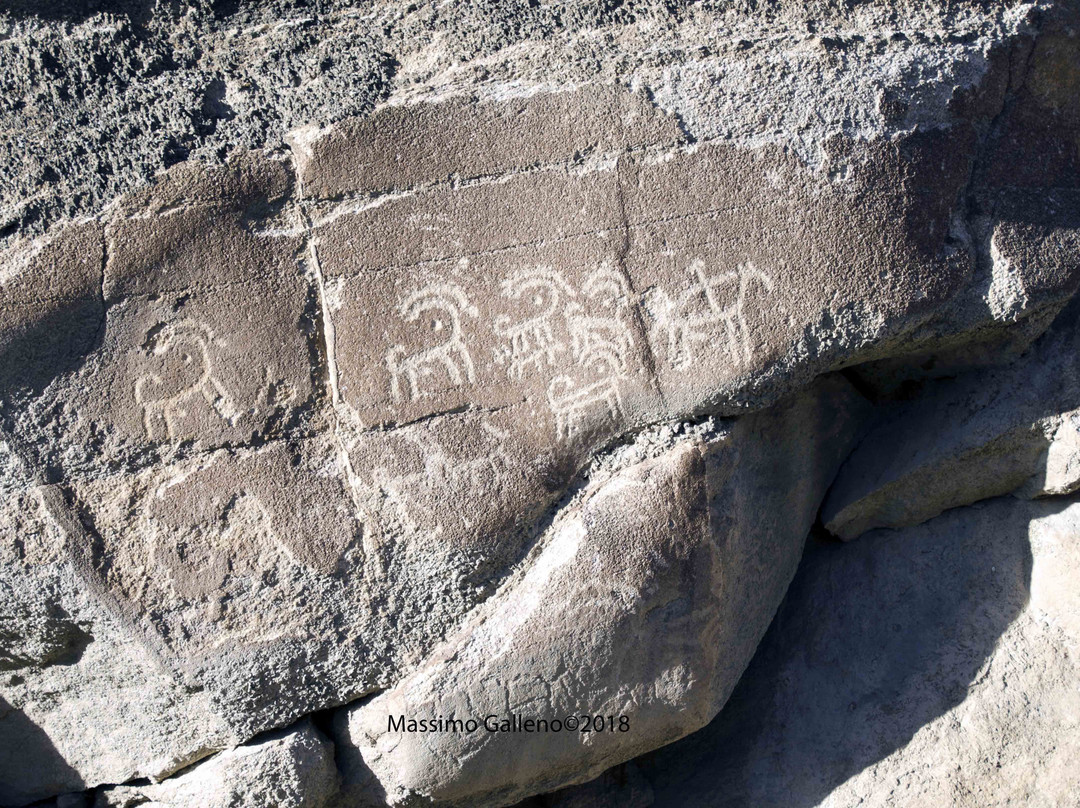 罕萨旅游景点-Sacred Rocks of Hunza