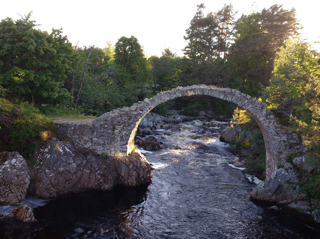 The Old Packhorse Bridge景点图片