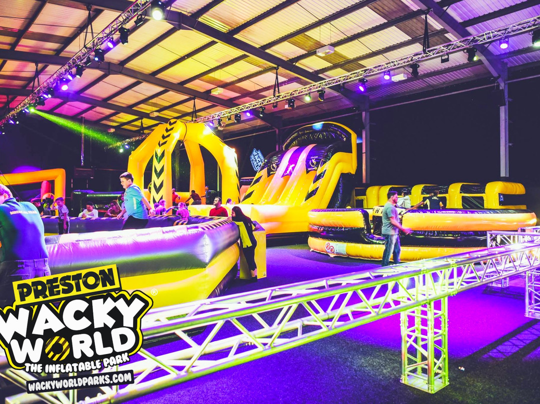 Samlesbury旅游景点-Wacky World Preston