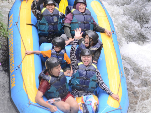 Rafting Pangalengan Arture Indonesia