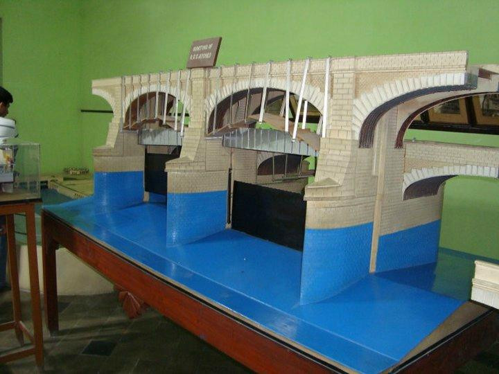 Lloyd Barrage Museum