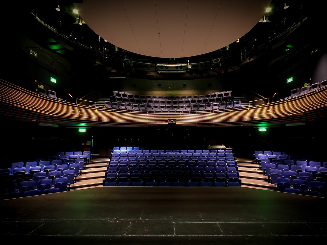 Chequer Mead Theatre景点图片