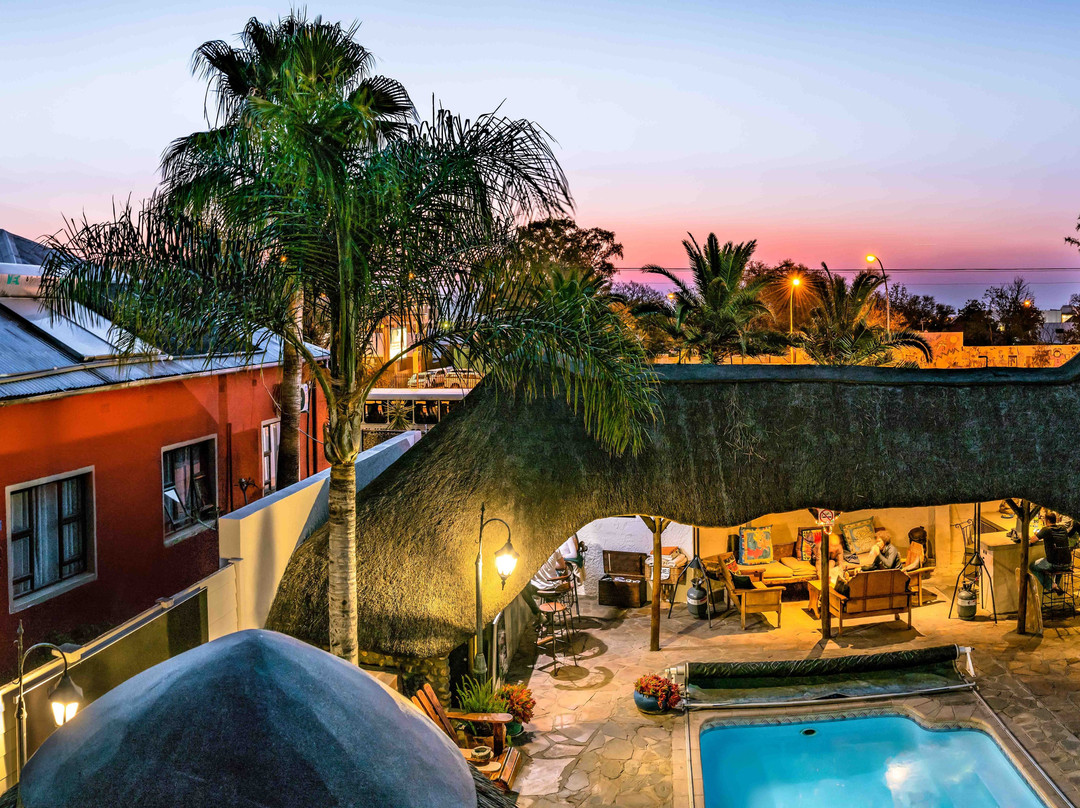 Chameleon Backpackers & Guesthouse