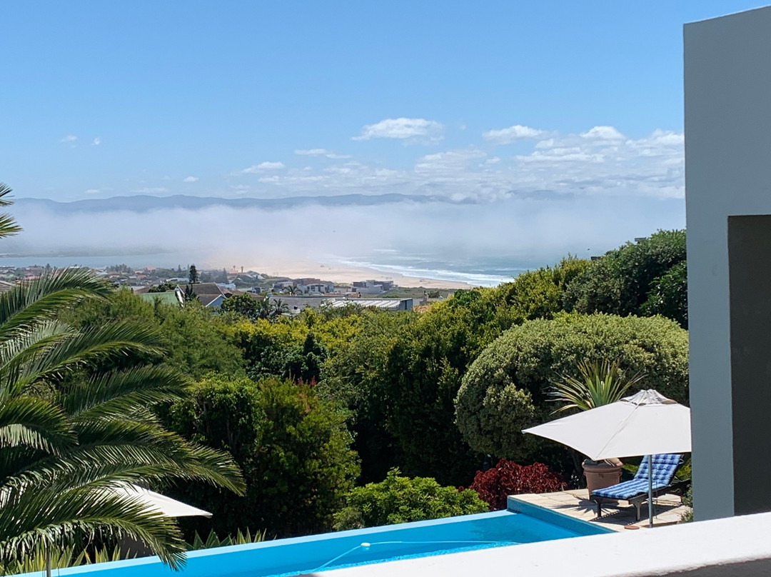 海湾豪华旅馆主图