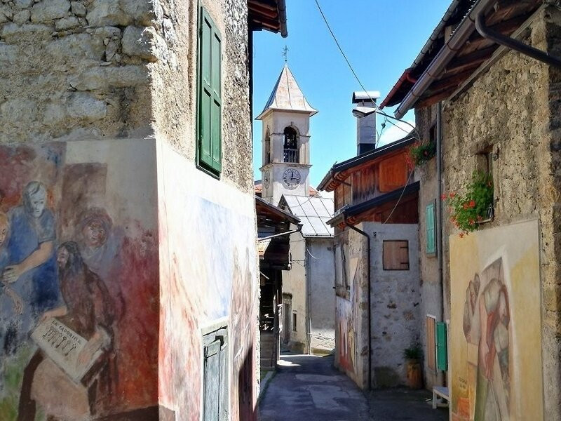 Chiesa di Santa Maria del Carmine景点图片