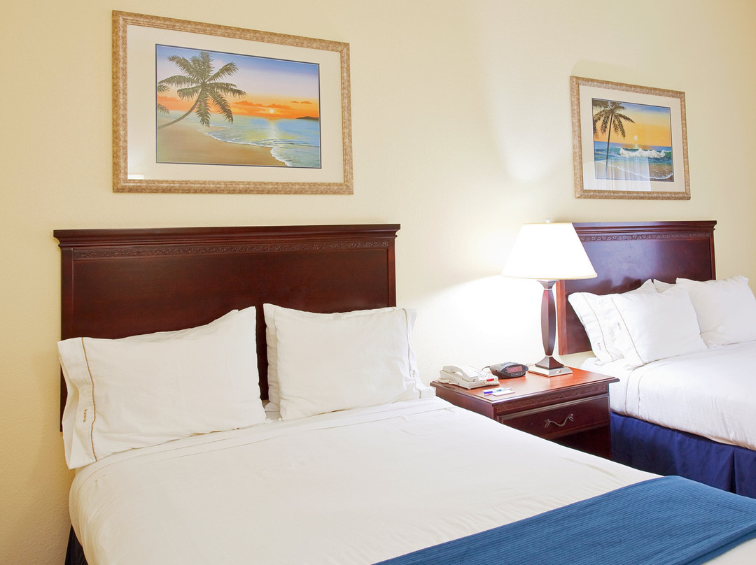 Holiday Inn Express & Suites Panama City-Tyndall by IHG主图