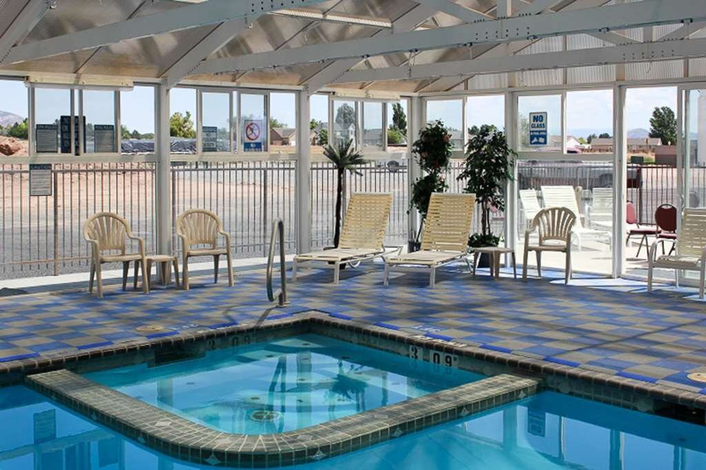 里奇菲尔德康福特茵酒店主图