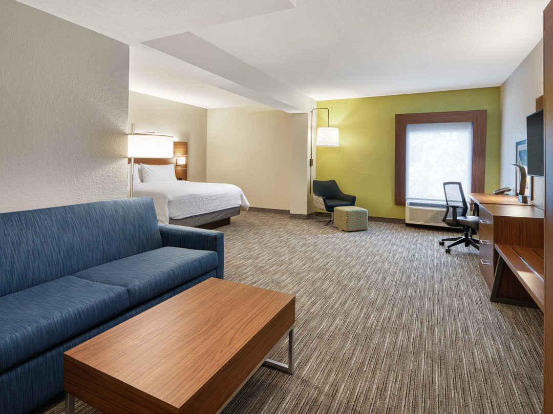 Holiday Inn Express Statesboro By IHG主图