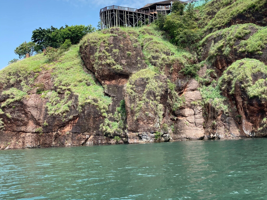 Lake Tanganyika Hotel主图