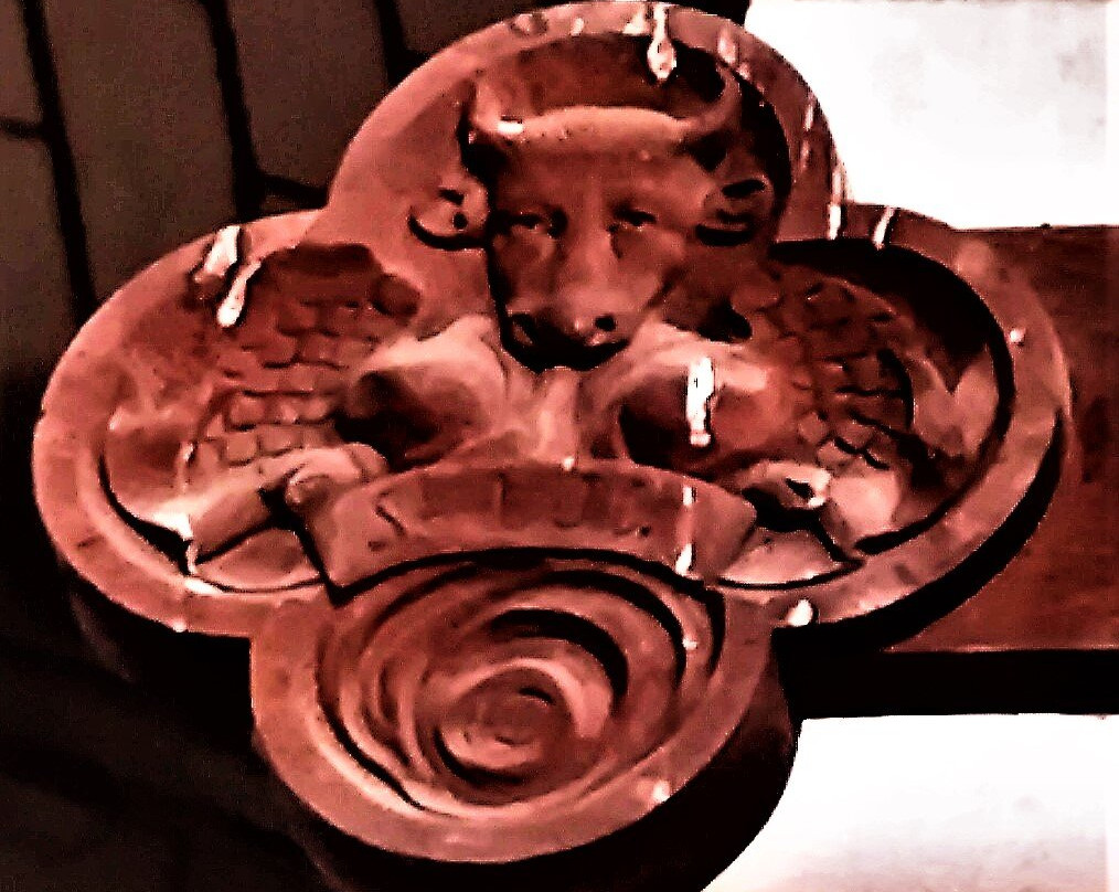 Eglise Saint-Hilaire-Valence-en-Poitou必去景点