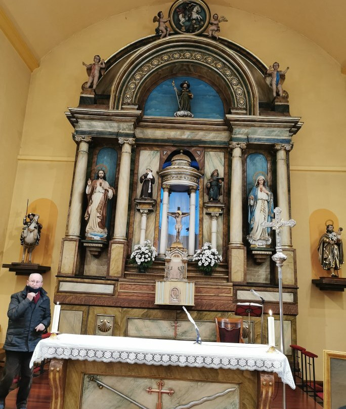 Iglesia de Santiago de Arzua-阿尔苏阿必去景点