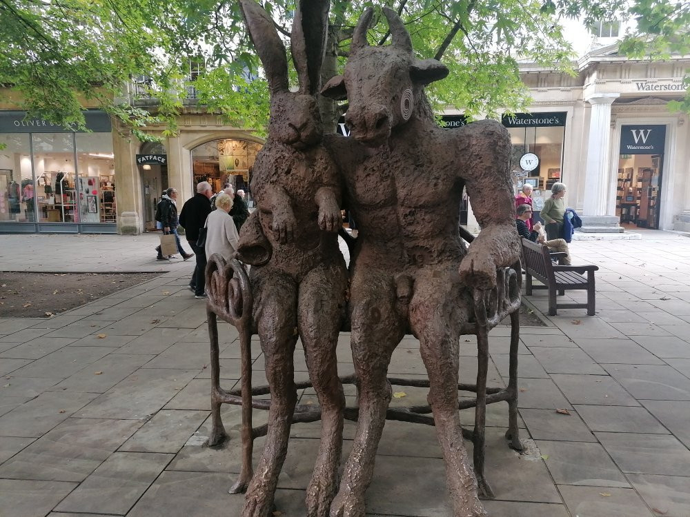 The Minotaur and the Hare-切尔滕纳姆必去景点