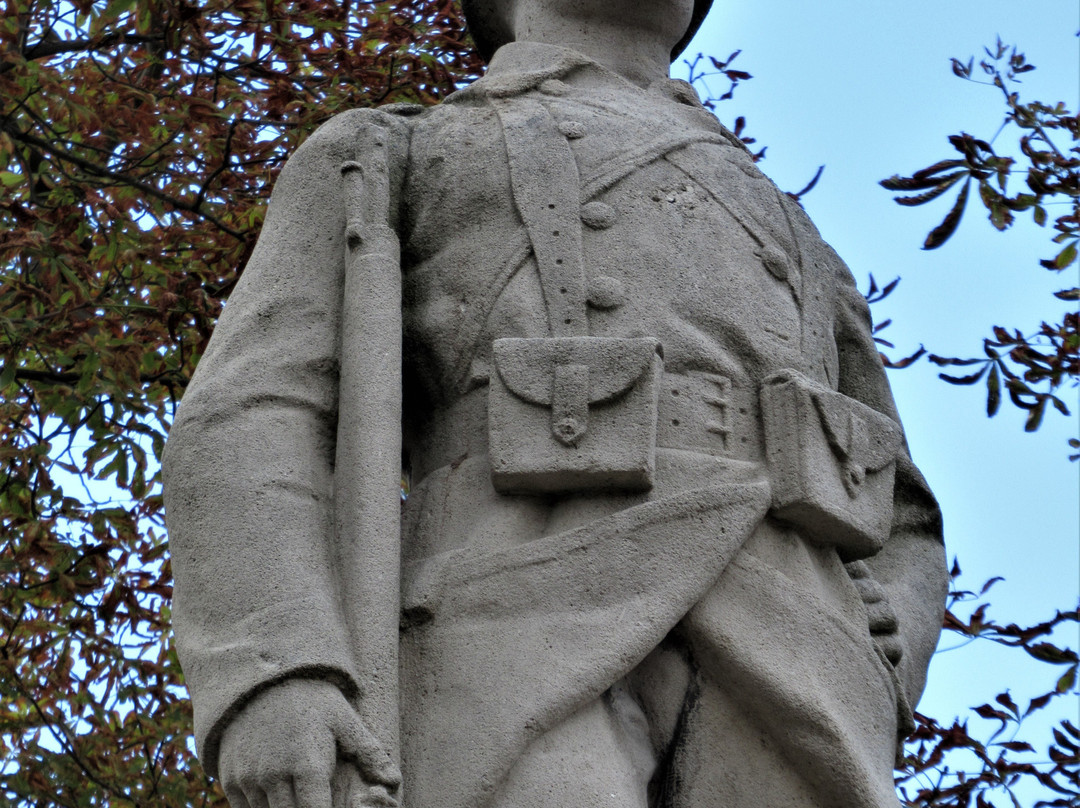 Monument communal-Saint Gratien必去景点