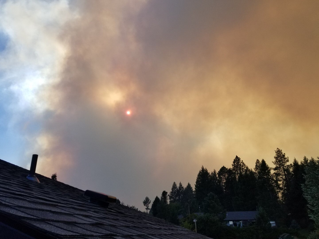 斯通里奇度假酒店主图