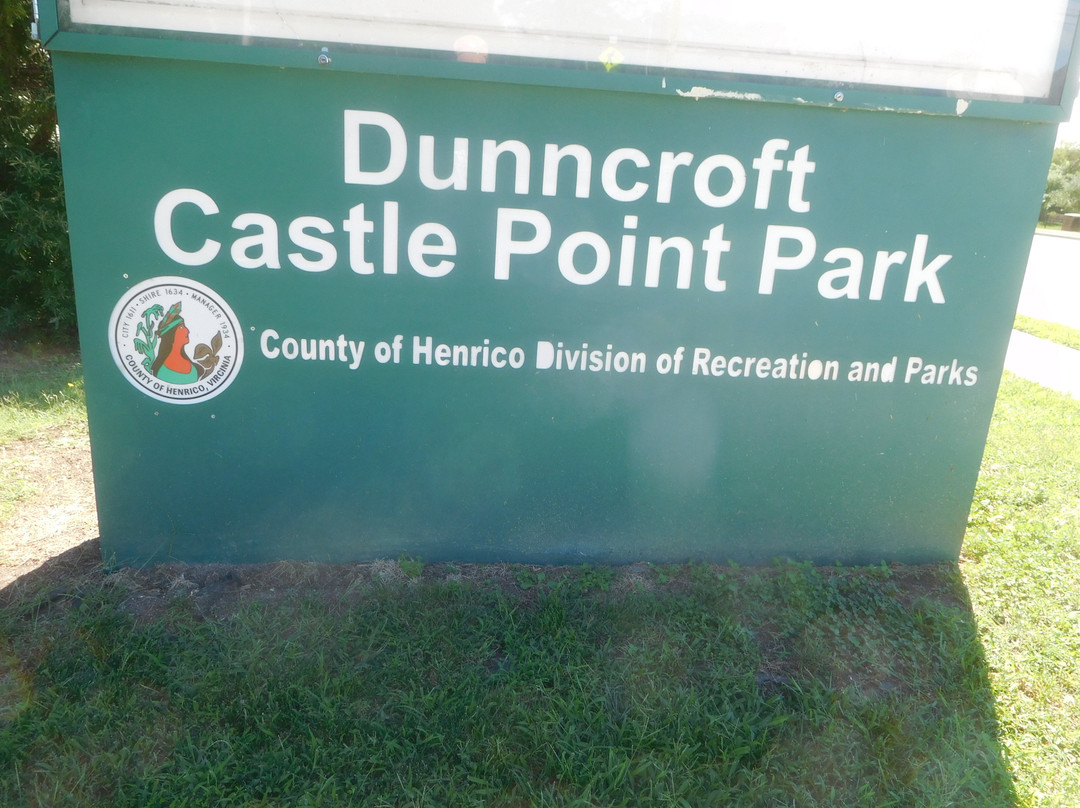 Dunncroft Castle Point Park景点图片
