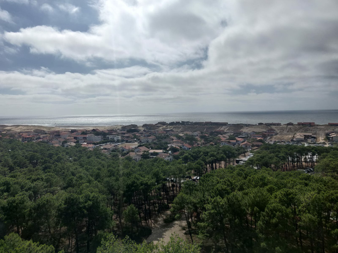 Phare de Contis景点图片