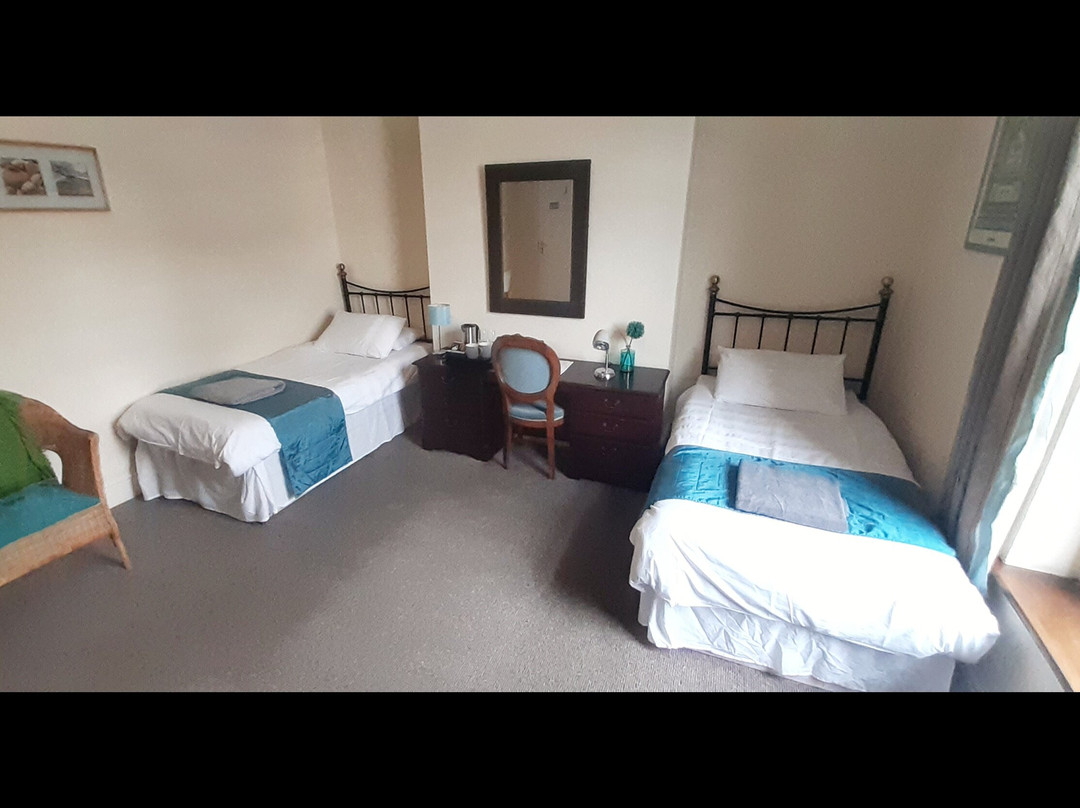 Admiral Blake Guest House主图