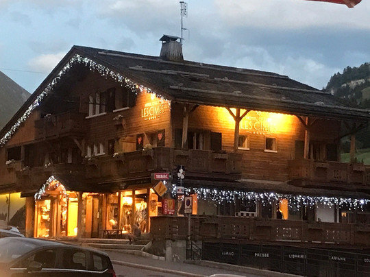 Hotel Les Cimes主图