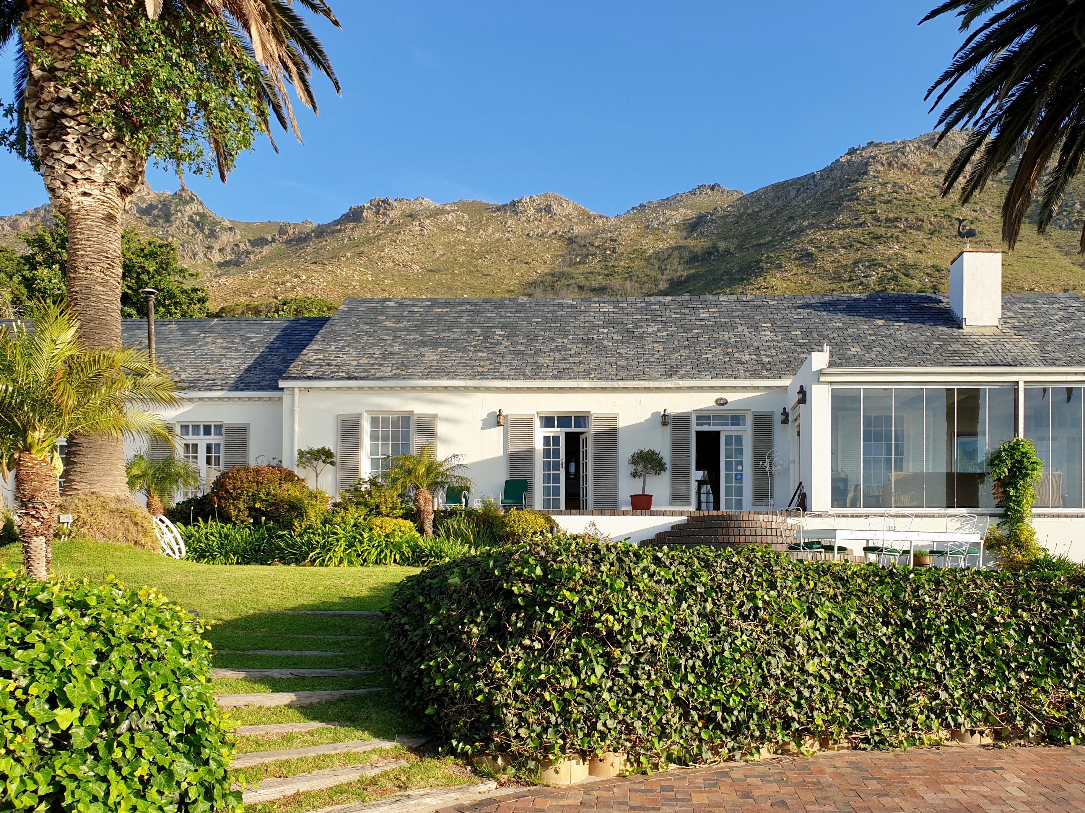 Manor on the Bay-官方