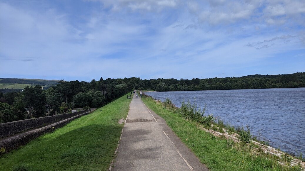 Milngavie Reservoirs景点图片