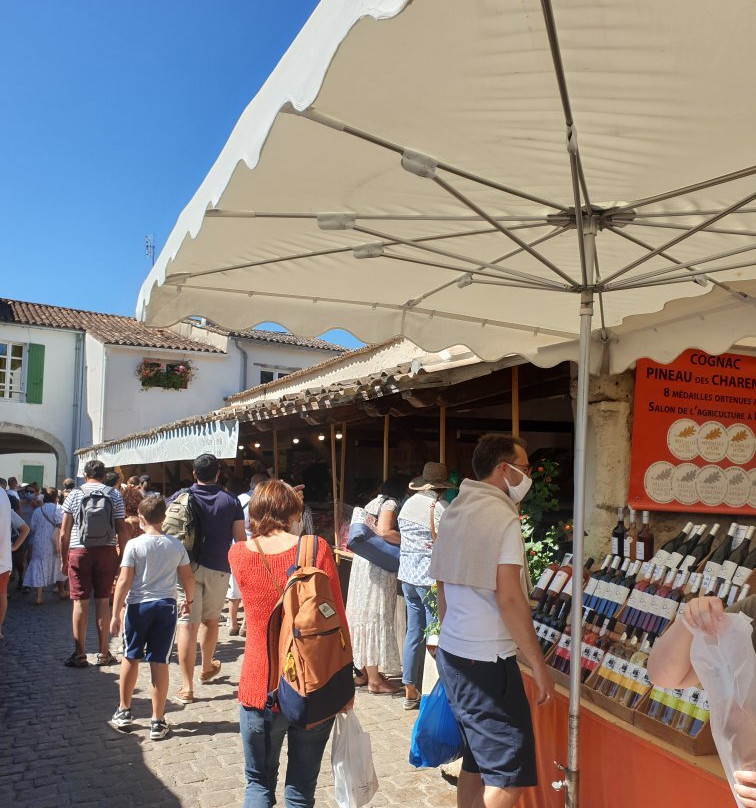 Marché de La Flotte景点图片