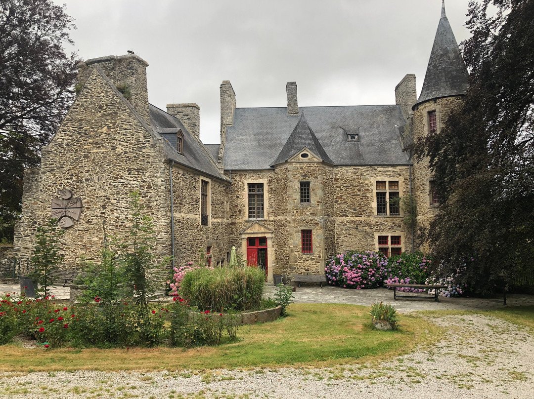 Hotel Restaurants du Chateau d'Agneaux主图