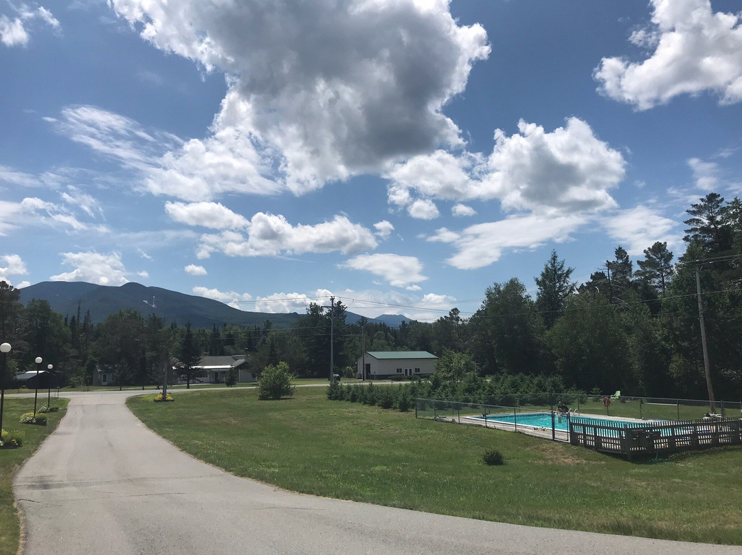 Carlson's Lodge主图