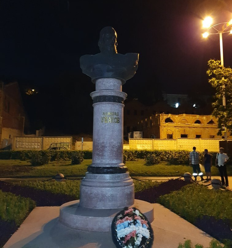 Monument to Admiral Ushakov景点图片