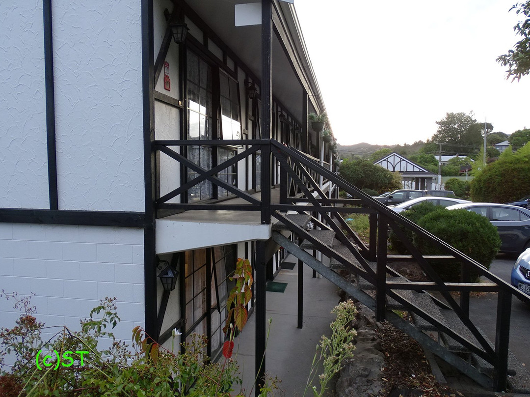 Kingswood Manor Motel主图