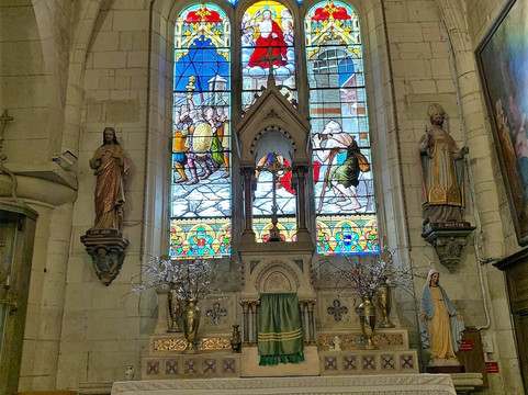 Eglise Saint-Martin-Angliers必去景点