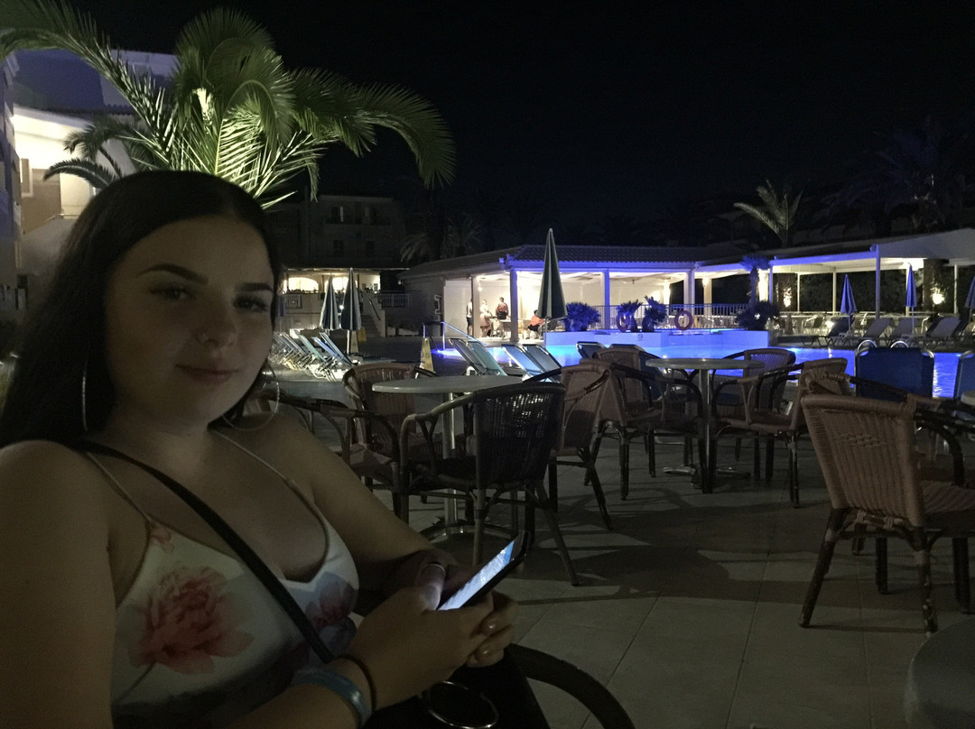 Poseidon Beach Hotel主图