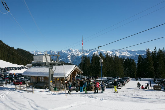 Blockhittä & Skilift Langis-Stalden必去景点