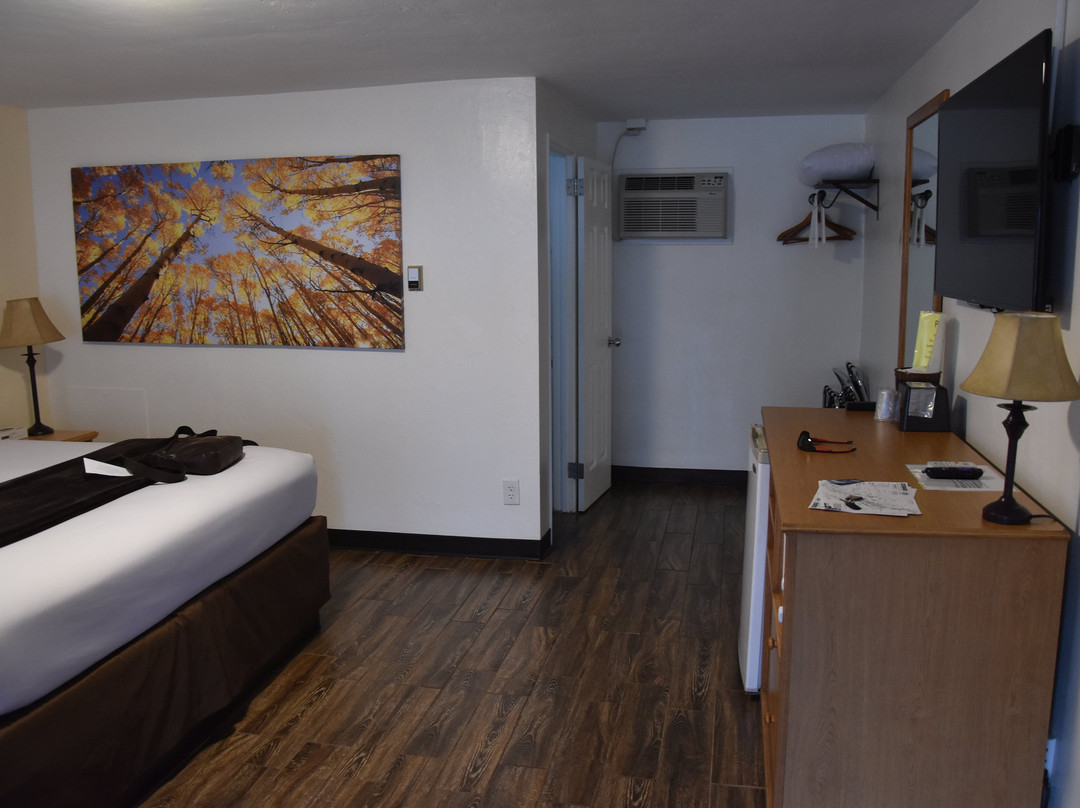 Adventure Inn Durango主图