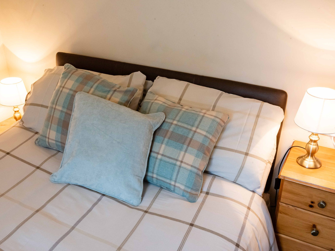 Aarondale Guest House主图